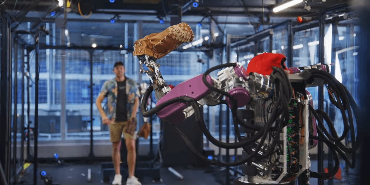 Video Friday: Watch Scuttle Evolve