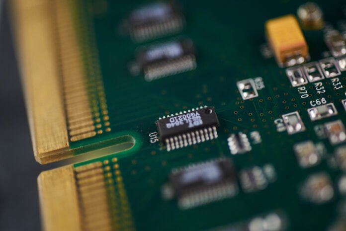 computer-chip Million-Token Models Under One Dollar: What the Published Price Cards Actually Prove