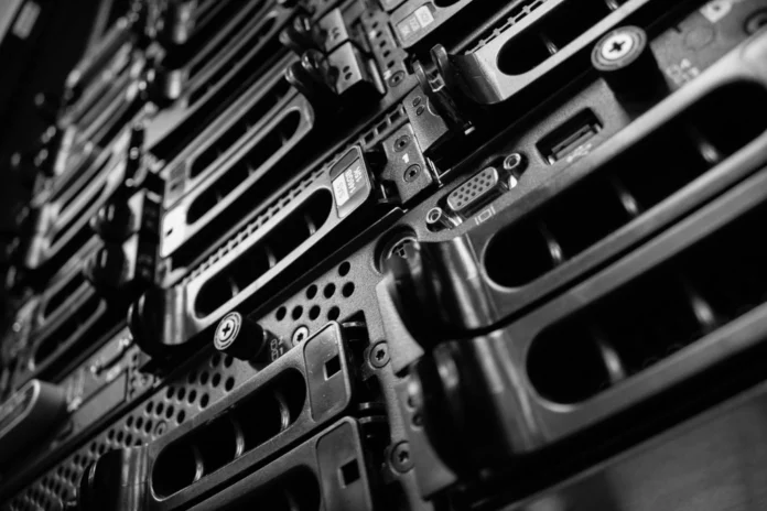 Qwen 3.8 Local Variants: Base, GGUF, Swift, or Quantized?