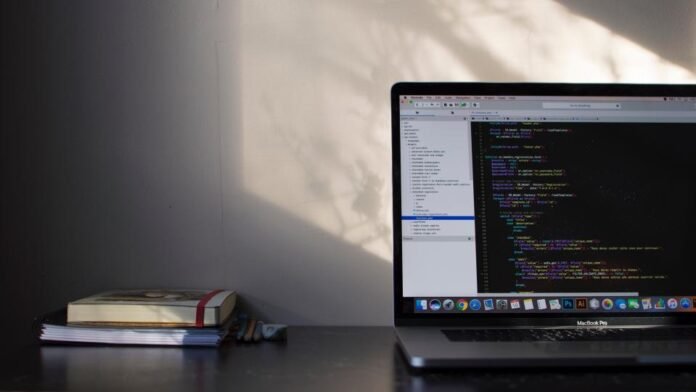modern-office-desk Dots AI Browser Agent Review: What “Does Not Get Blocked” Actually Means